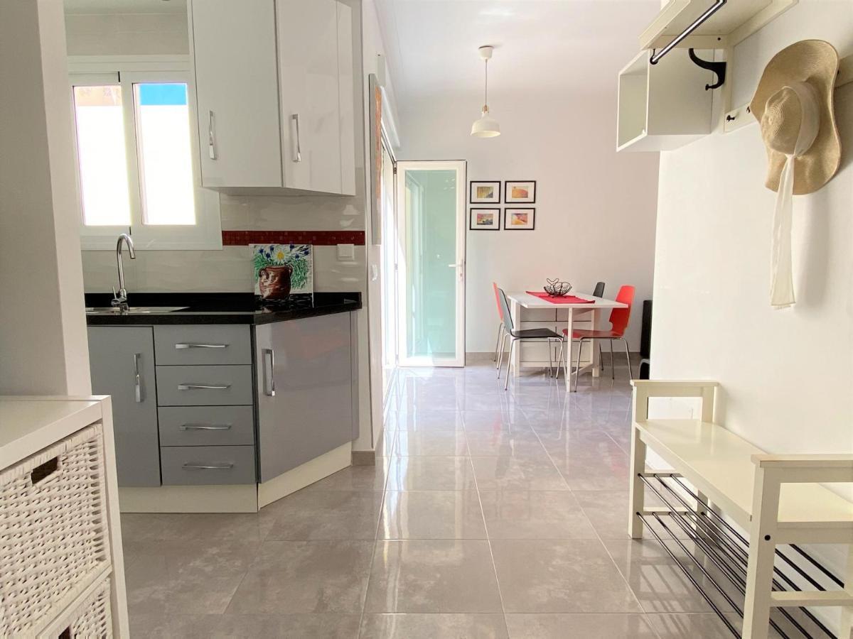 Medina Torrecilla Beach Casasol نيرخا المظهر الخارجي الصورة